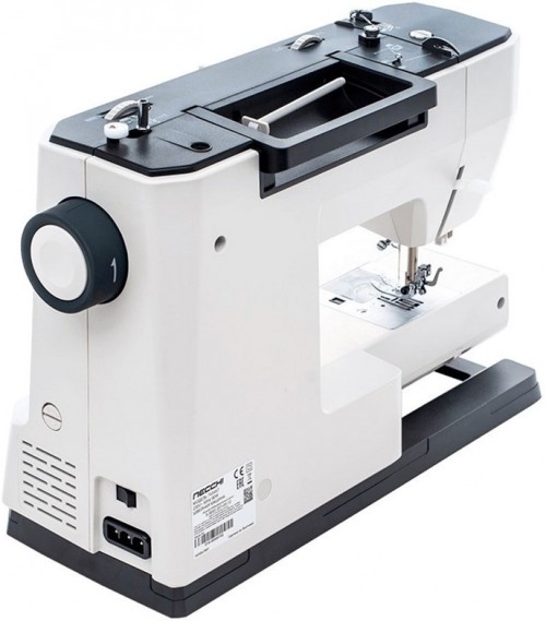 Necchi Q132A