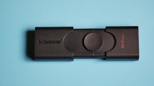 Kingston DataTraveler Duo