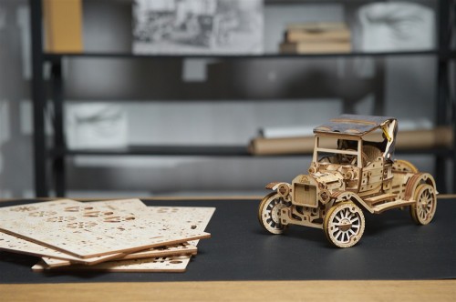 UGears Retro Car UGR T 70175