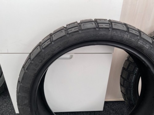 CST Tires CM-AD01