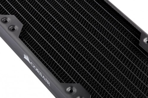 Corsair Hydro X Series XR7 240mm