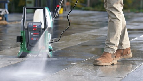 Bosch Universal Aquatak 36V-100