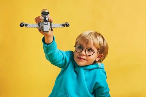 Lego Mando and Grogus N-1 Starfighter 75410