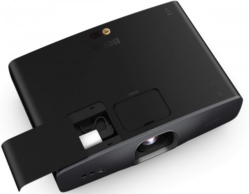 BenQ W2720i