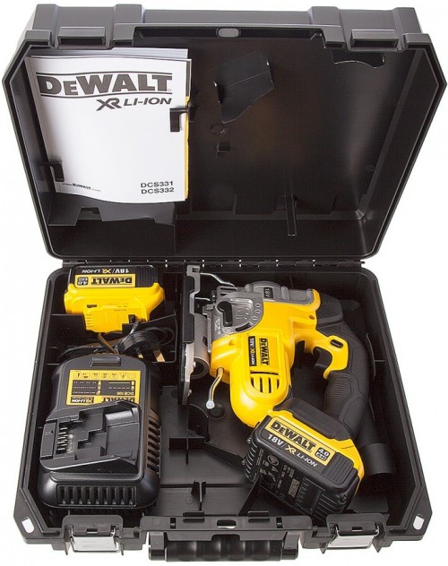 Комплектация DeWALT DCS331M2