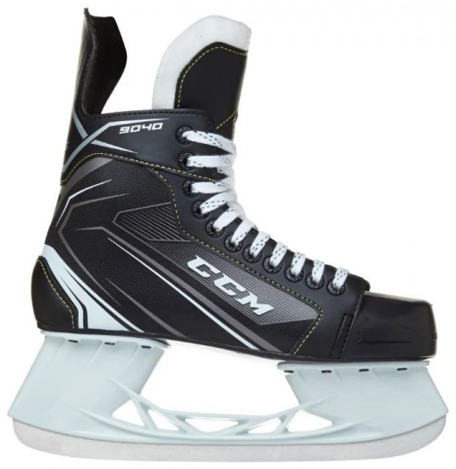 CCM Tacks 9040