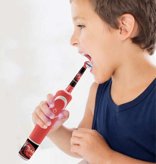 Braun Oral-B Vitality D100 Cross Action + D100 Kids