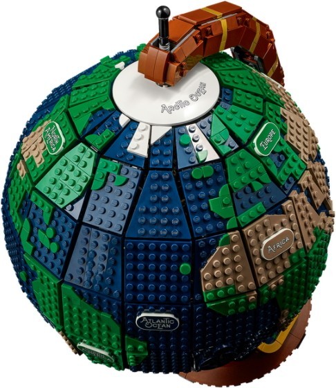 Lego The Globe 21332