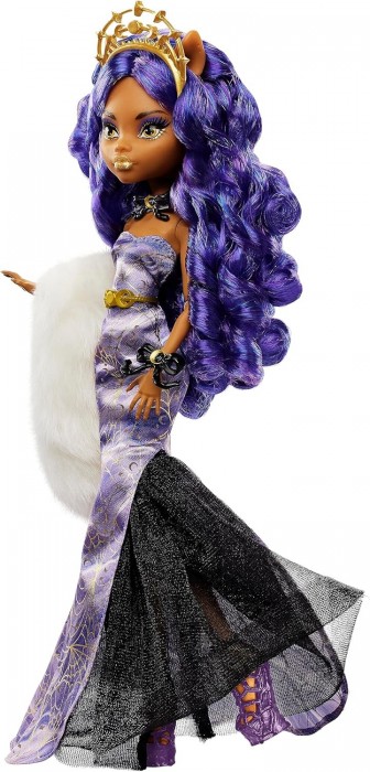 Monster High Clawdeen Wolf Howliday Winter Edition HNF97