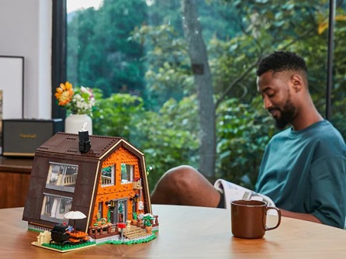 Pantasy Forest Cabin 85003