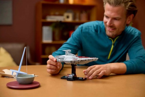 Lego Acclamator-Class Assault Ship 75404