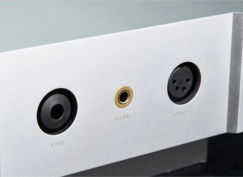 Cayin iHA-8