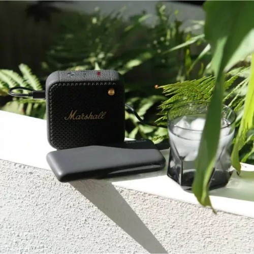 NEBO 10K Powerbank Display