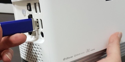 LG HF80JS