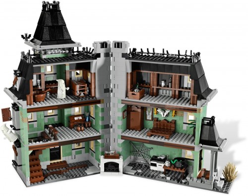 Lego Haunted House 10228