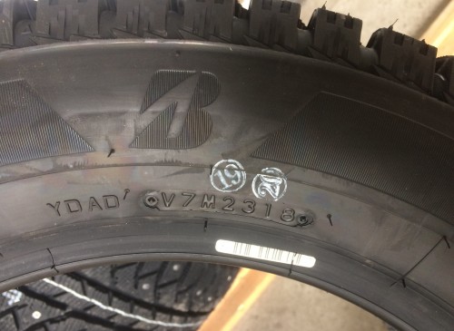 Bridgestone Ice Cruiser 7000S