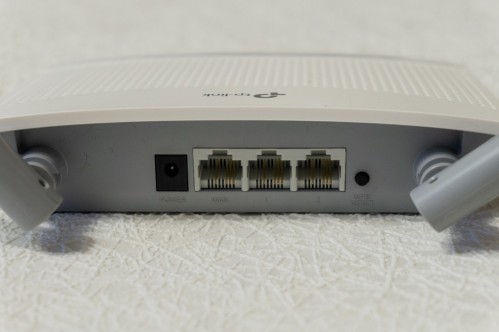 TP-LINK TL-WR820N