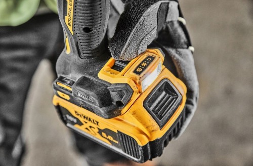 DeWALT DCD800H2T