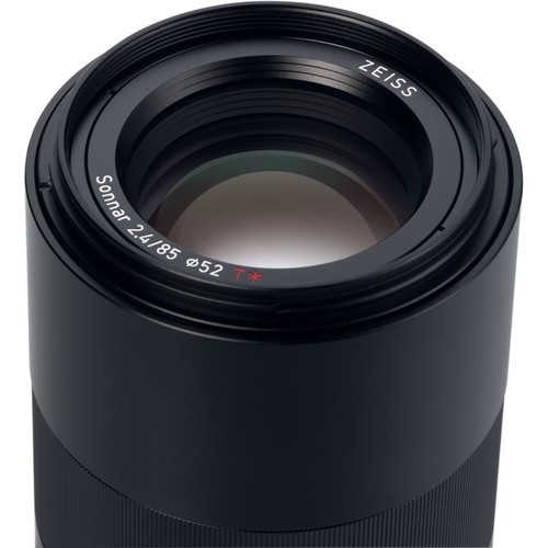 Carl Zeiss 85mm f/2.4 Loxia