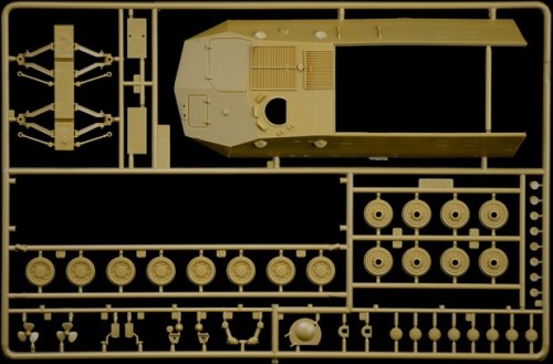 ITALERI LAV-AT (1:35)