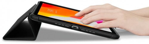 Spigen Rugged Armor Pro for iPad 10.2"