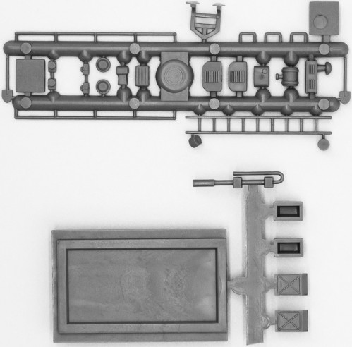 ICM Soviet Military Airfield 1980s (1:72)