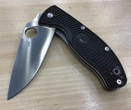 Spyderco Tenacious FRN