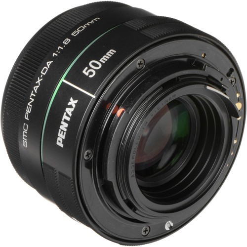 Pentax 50mm f/1.8 SMC DA