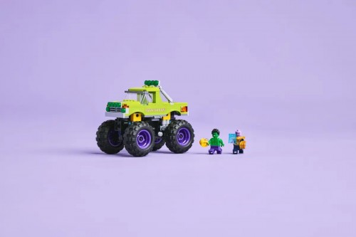 Lego The Hulk Truck vs Thanos 76312