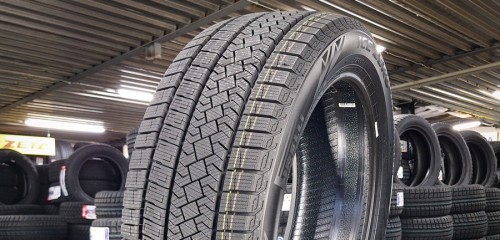 Pirelli Ice Zero Asimmetrico Plus