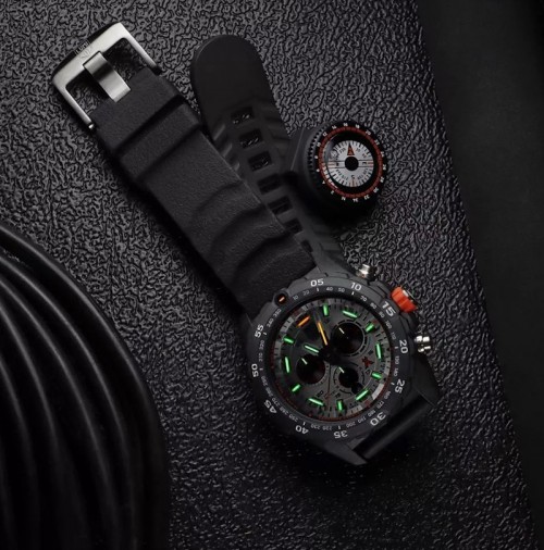 Luminox Bear Grylls Survival Master XB.3748