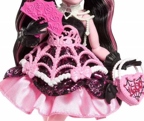 Monster High Scary Sweet Birthday Draculaura JBG74