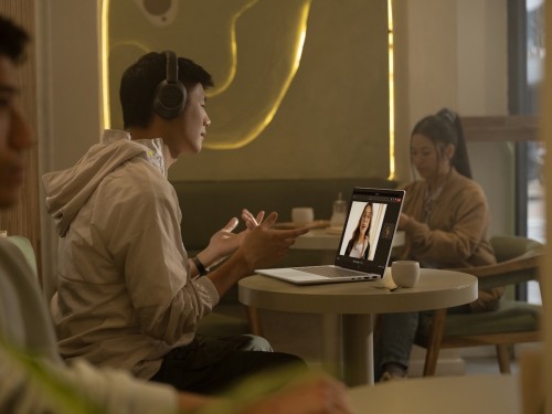 HP OmniBook 7 14-fs0000