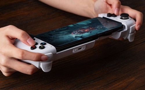 8BitDo Ultimate Mobile Gaming Controller - Xbox Edition