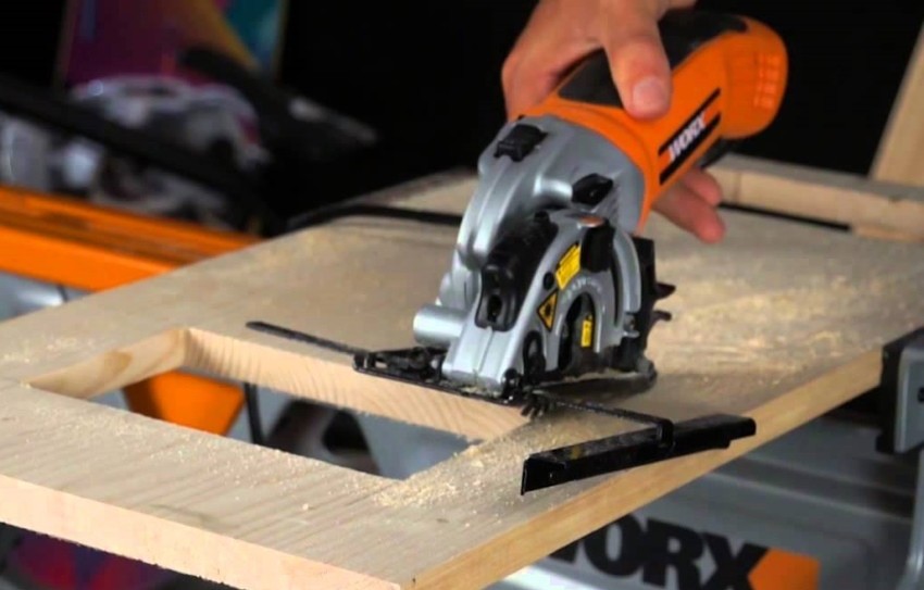 Worx WX424 buy a circular saw prices reviews specifications