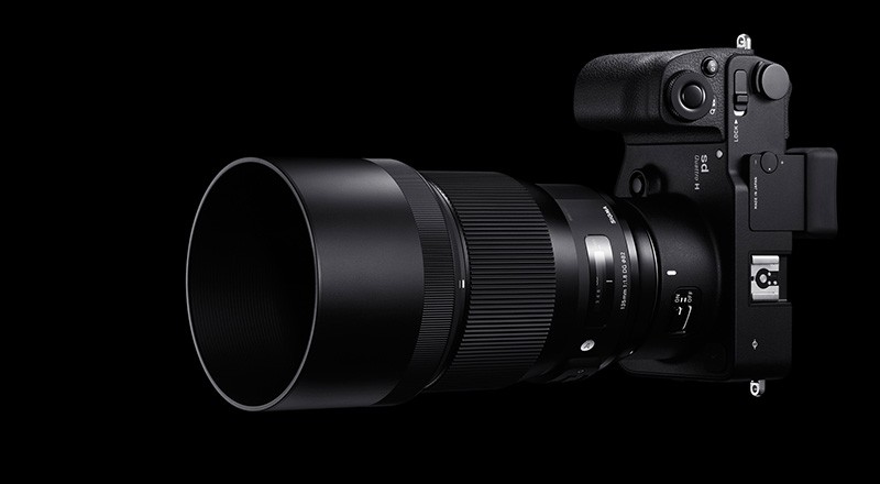Объектив Sigma 135mm f/1.8 Art HSM DG