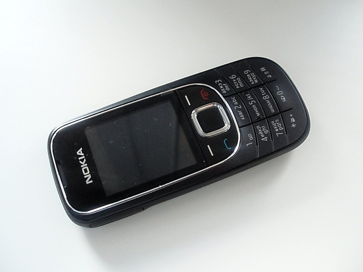 Мобильный телефон Nokia 2323 Classic. Вопросы и ответы о Nokia 2323 Classic