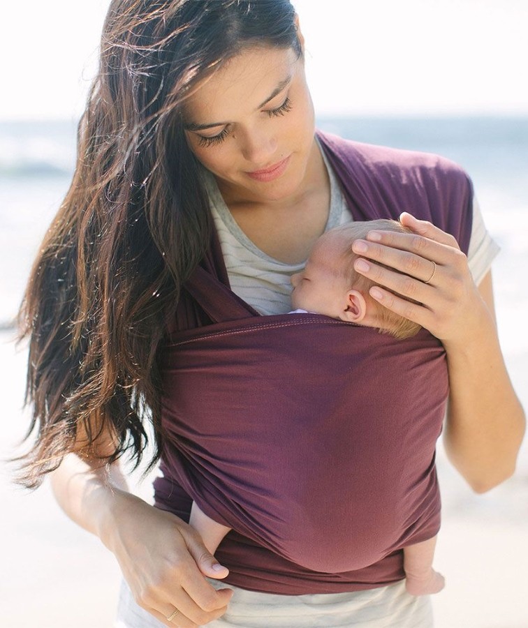 ergobaby aura wrap front facing