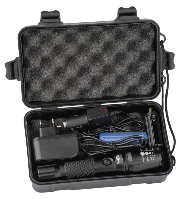 Фонарик EMOS P4524