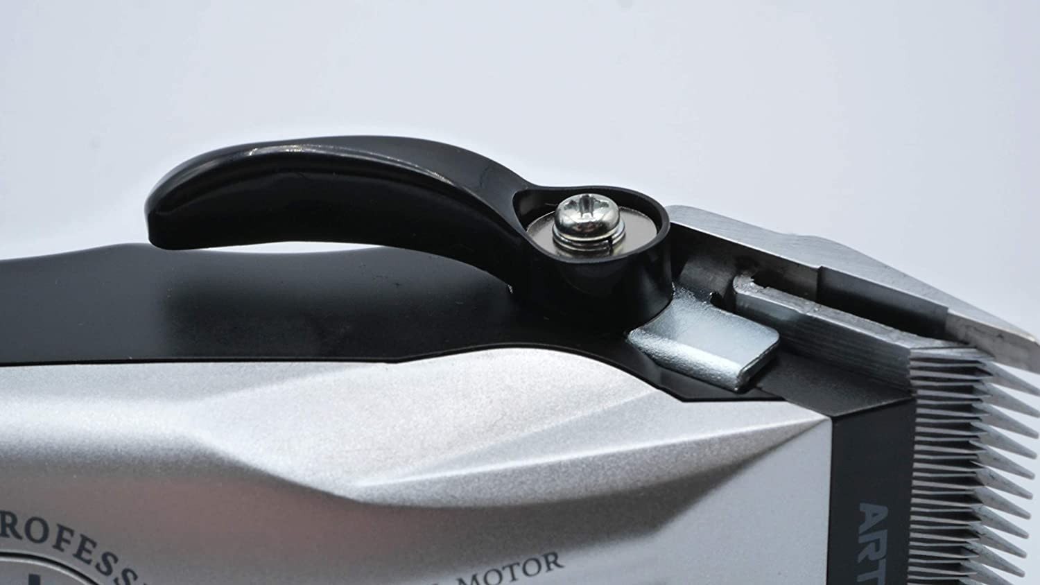 Машинка для стрижки волос Artero Thor Barber (M638)