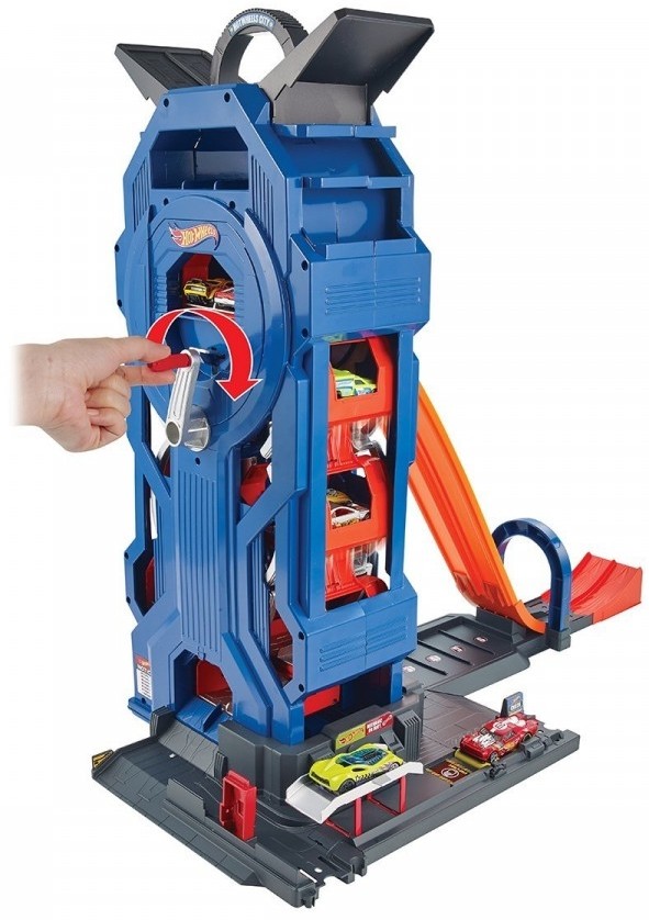 mega ultimate garage