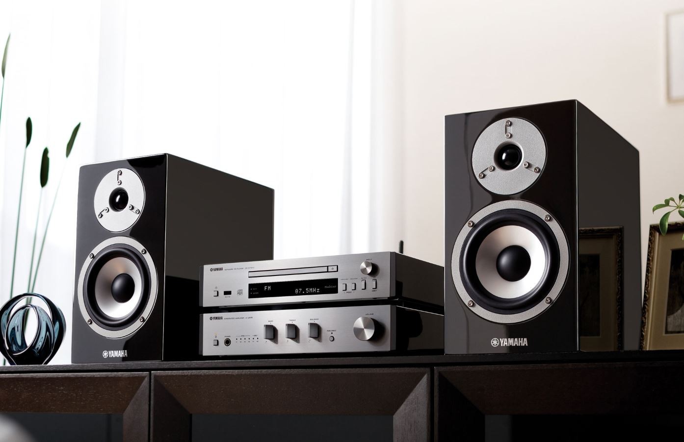 Музыкальный центр Yamaha MCR-N870