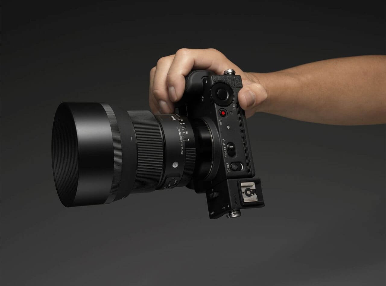 Объектив Sigma 85mm f/1.4 Art DG DN