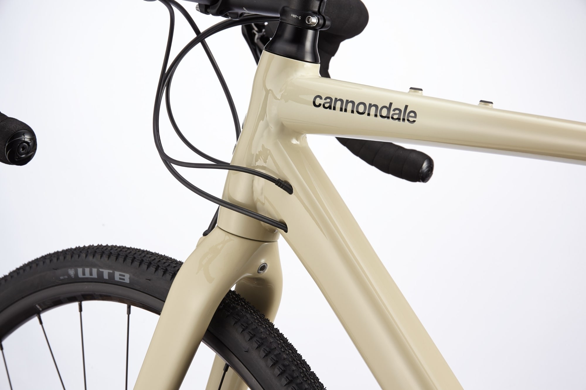 cannondale topstone 105 gravel bike