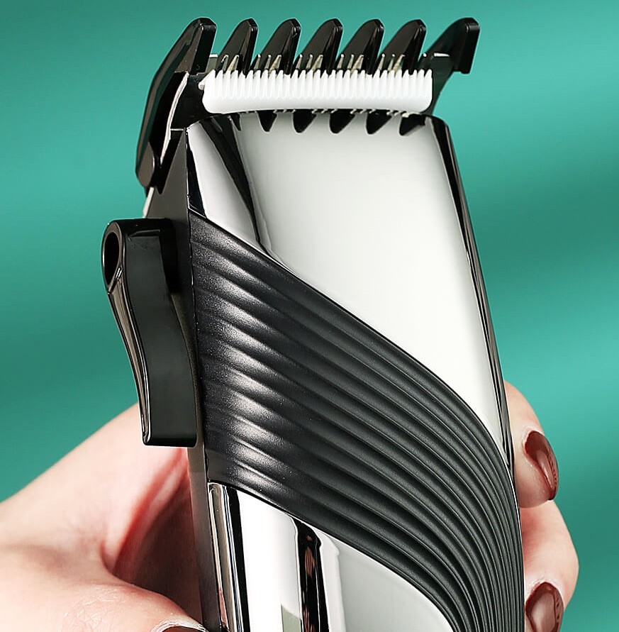 Машинка для стрижки волос VGR V-121